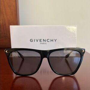 AUTHENTIC GIVENCHY Black Sunglasses